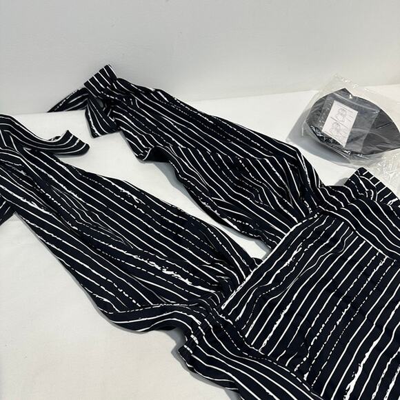 NEW without tags! COCOSHIP Black & White One Piece Backless Sexy Swimsuit XL - Picture 3 of 7